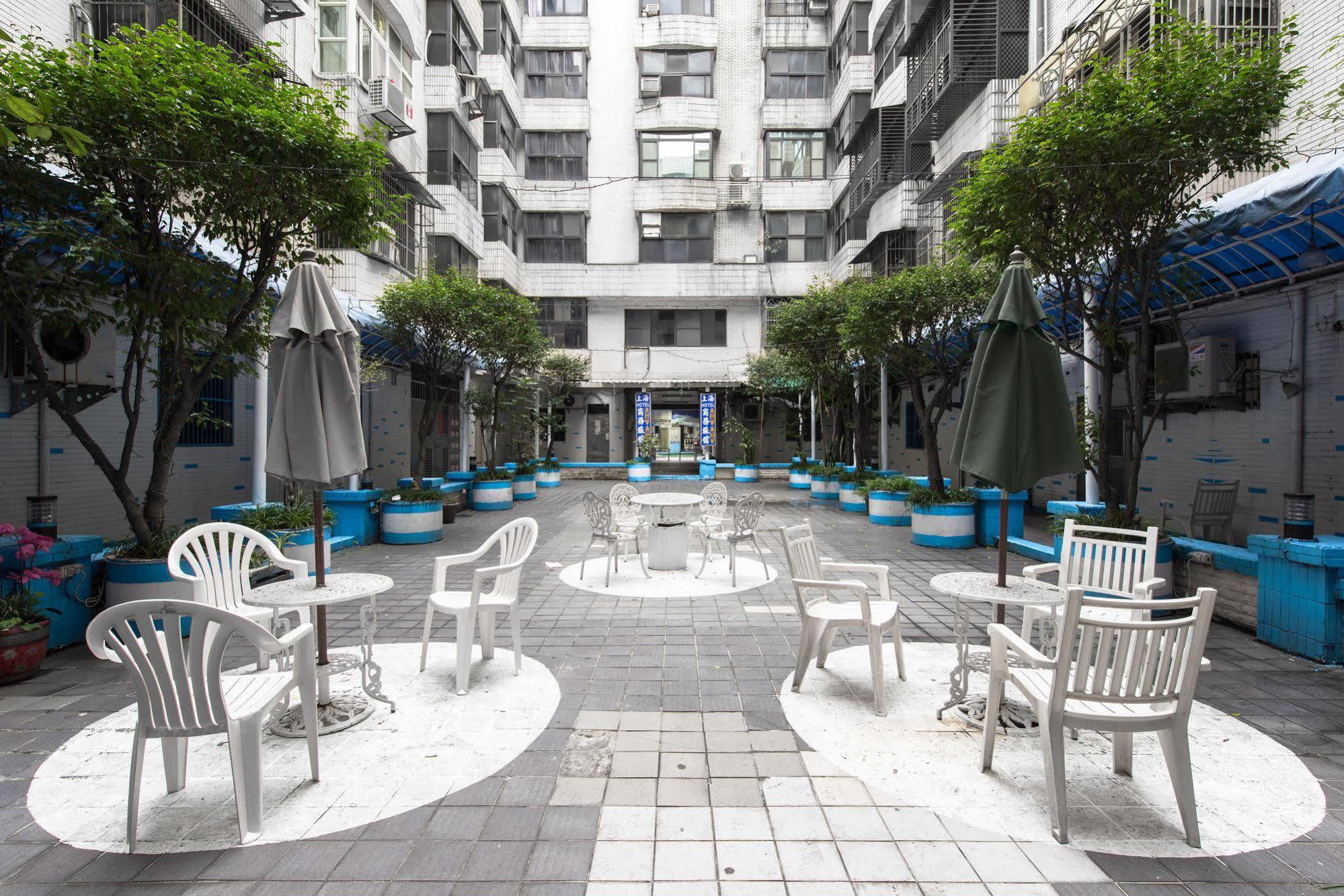 Lotus Yuan Business Hotel Zhongli Bagian luar foto